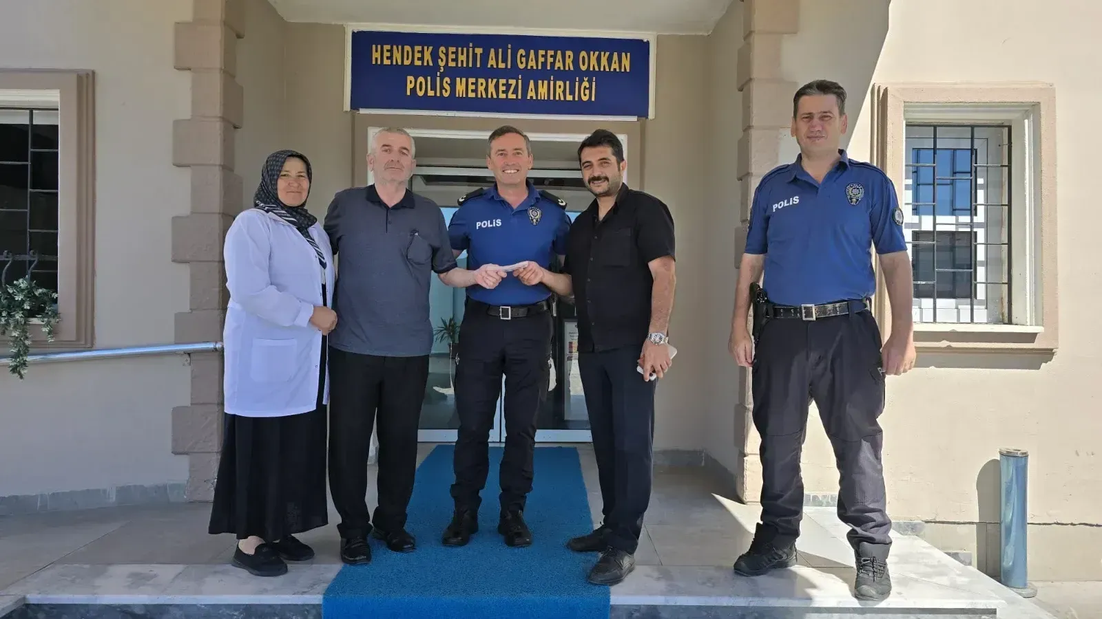 ATM’de Unutulan 19 Bin 800 Lirayı Sahibine Ulaştırdı