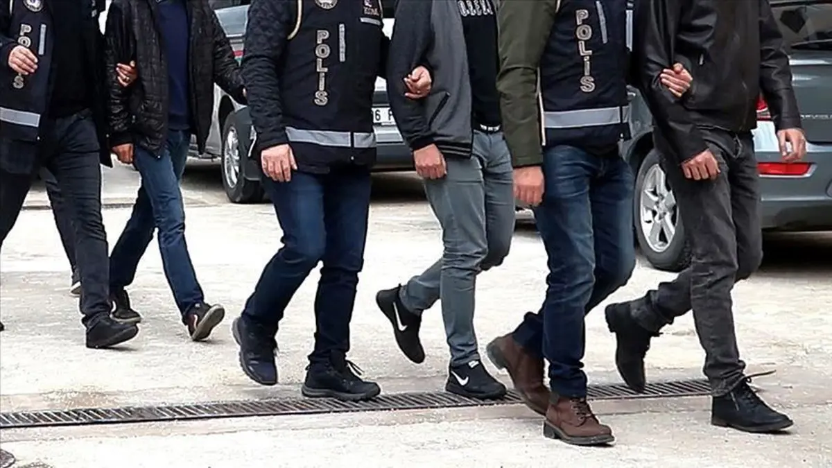 Seferihisar Belediyesi’ne Rüşvet Operasyonu: Başkan Yardımcısı Dahil 6 Gözaltı