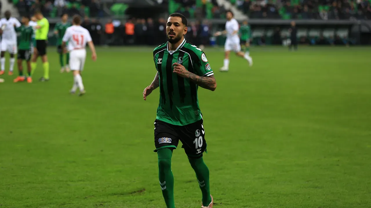 Sergio Peña'ya üç teklif