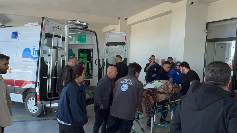 Madende göçük! İşçiler toprağın altında kaldı
